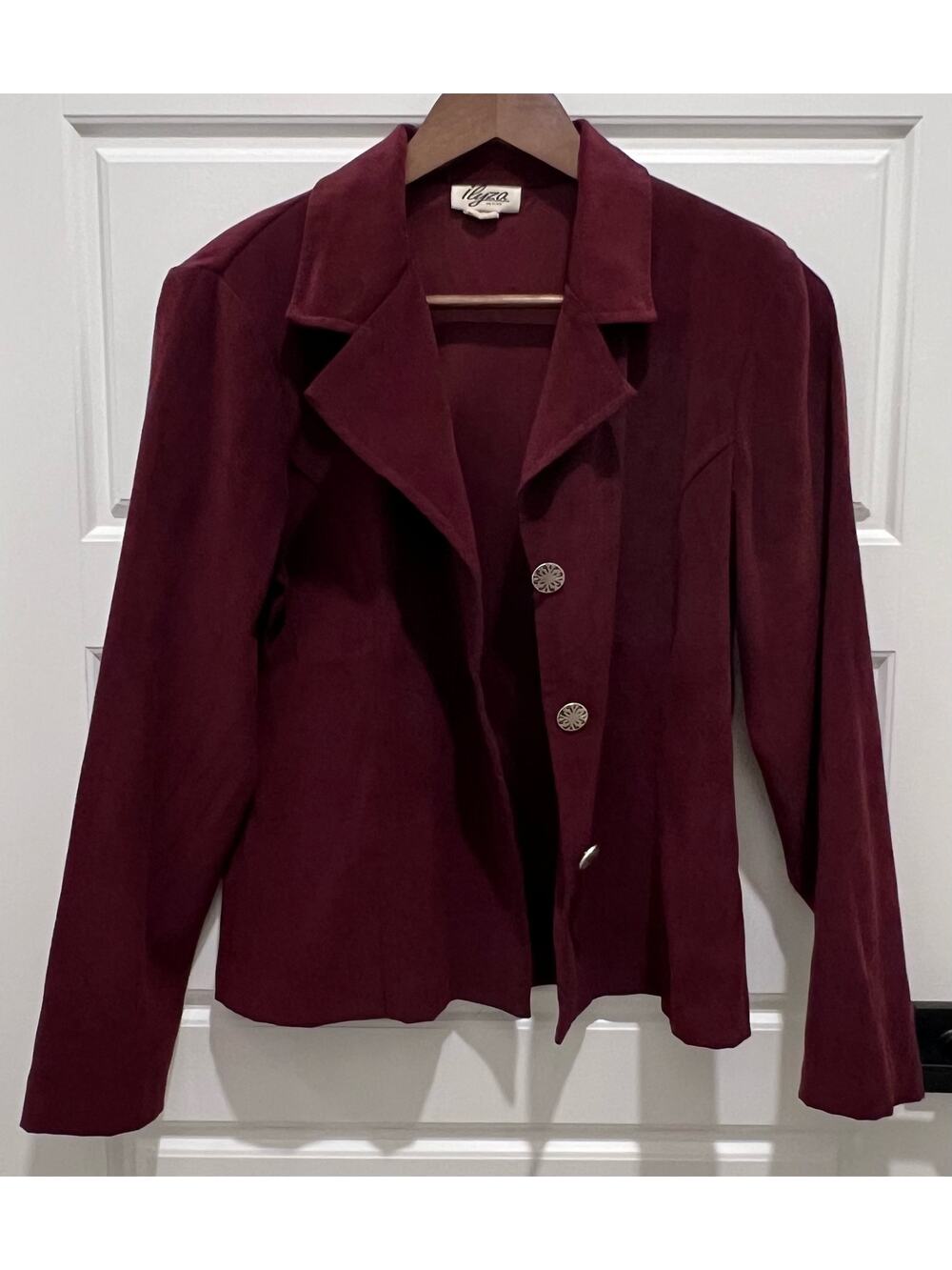 Ilyza Women's Petite Blazer Shoulder Pads Office Event Career Professional